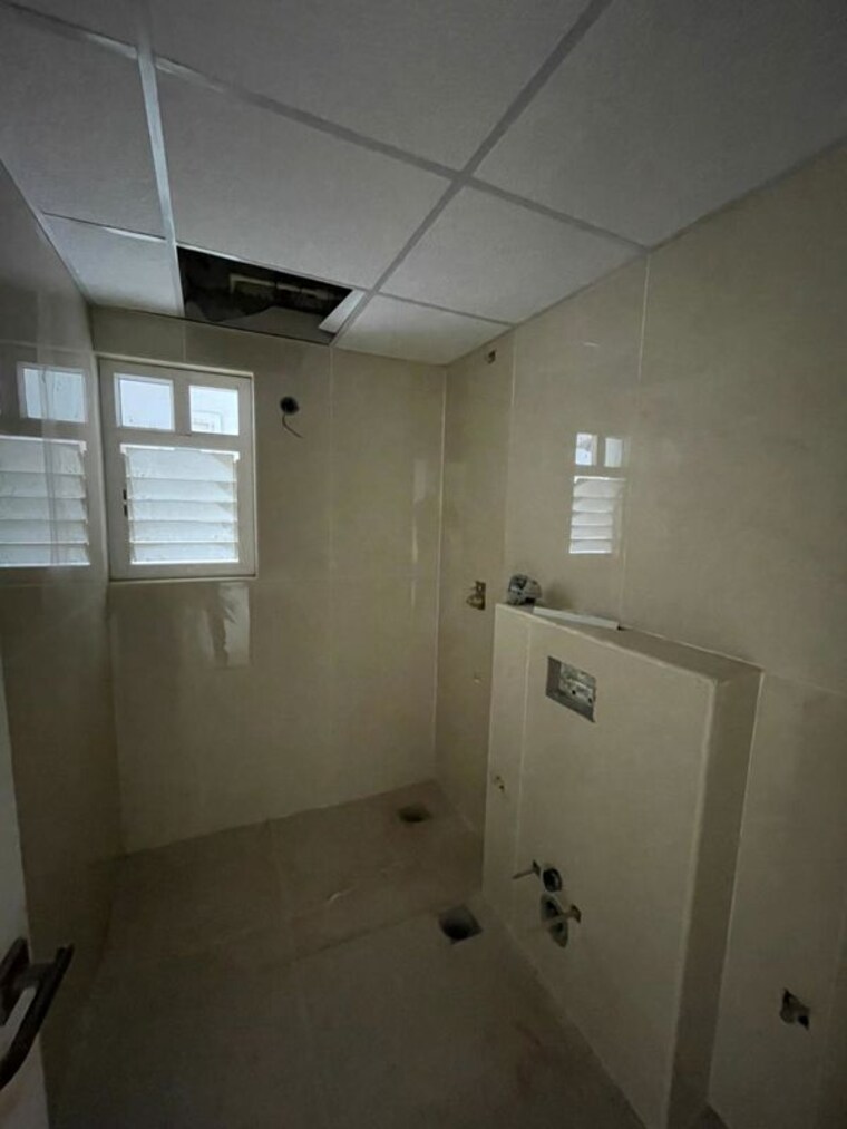 Attached Bathroom, majestic-fortune 3 Bedroom 1776 Sq.Ft. Apartment In Jp Nagar Bangalore 10653375
