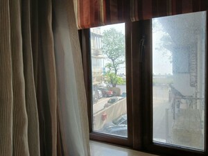 2 BHK Apartment For Sale in Marine Drive