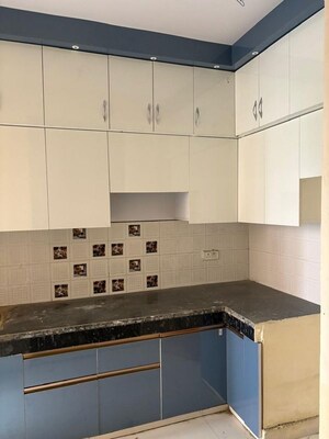 Kitchen in 2.5 BHK Apartment at Bankey Bihari Aggarwal Heights, Raj Nagar Extension – for Rent