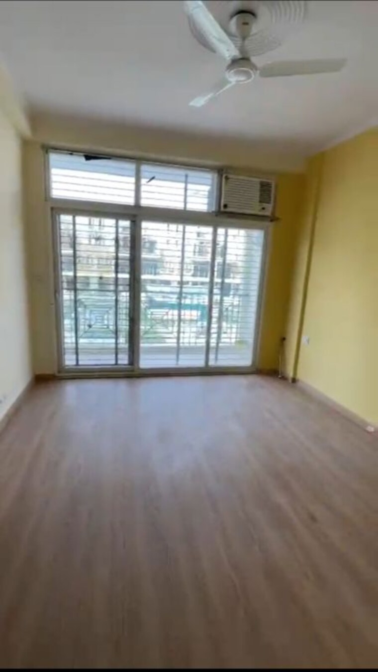 Room, amrapali-ivory-heights 3 Bedroom 1690 Sq.Ft. Apartment In Amrapali Dream Valley Greater Noida 10653412