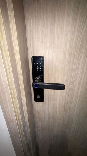 2.5 BHK Apartment For Rent in Prescon Midtown Bay, Mahim West