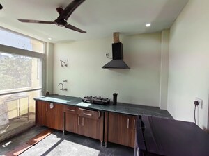 Kitchen in 3.5 BHK Apartment at Bestech Park View Spa, Sector 47 – for Sale