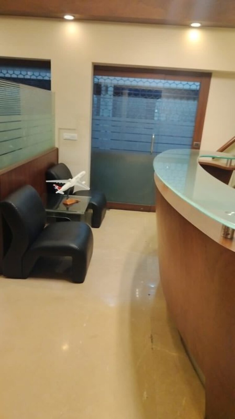 Team Area, cuffe parade Commercial Office Space 2494 Sq.Ft. In Cuffe Parade Mumbai 10653445