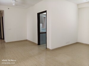 Room in 3 BHK Apartment at 3C Lotus Panache, Sector 110 – for Rent