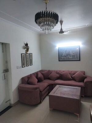 2 BHK Apartment For Rent in RWA Jalvayu Towers, Sector 47
