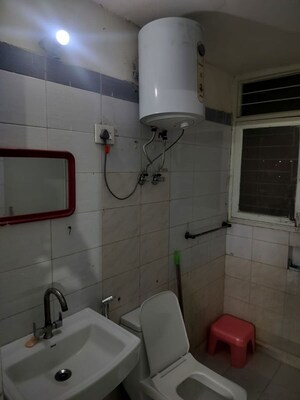 Bathroom in 2 BHK Apartment at RWA Jalvayu Towers, Sector 47 – for Rent