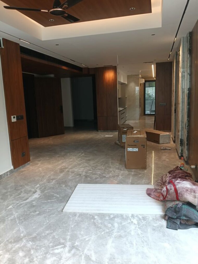 Living Room, south city 1 4 Bedroom 2700 Sq.Ft. Builder Floor In South City 1 Gurgaon 10653506
