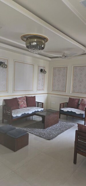 Team Area in 2 BHK Apartment at Hari Om Puram, Aundh – for Rent