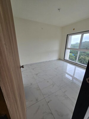 Room in 2 BHK Apartment at MICL Aaradhya Parkwood, Mira Road – for Rent