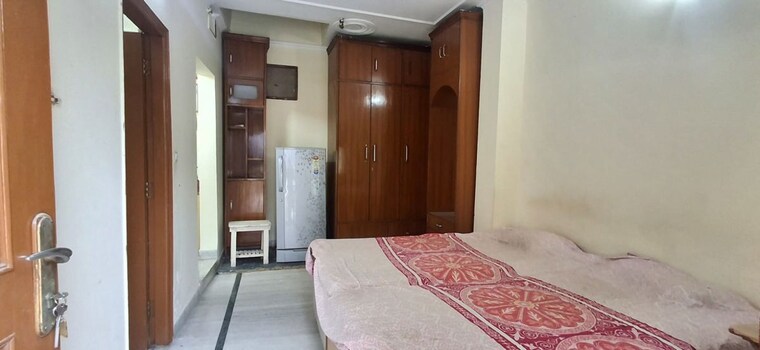 Bedroom, ansal-sushant-lok-i 1 RK 450 Sq.Ft. Builder Floor In Sector 43 Gurgaon 10653589
