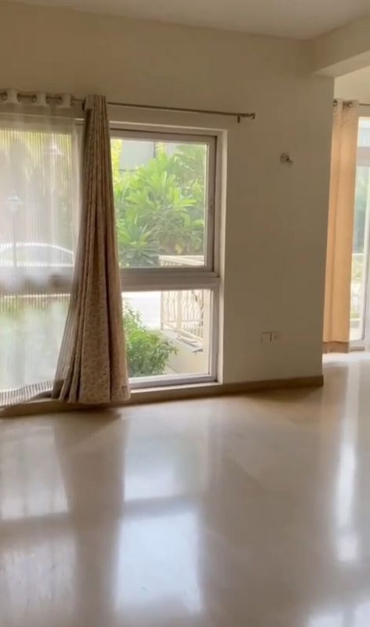 Room, bptp-mansions 4 Bedroom 3034 Sq.Ft. Apartment In Sector 66 Gurgaon 10653620