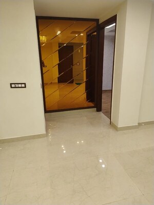  4 BHK Apartment at Aradhya Homes, Sector 67a – for Rent