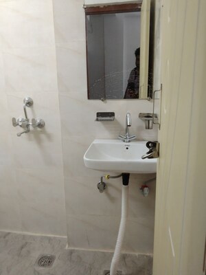Bathroom in 1 RK Villa at Sector 22 – for Rent