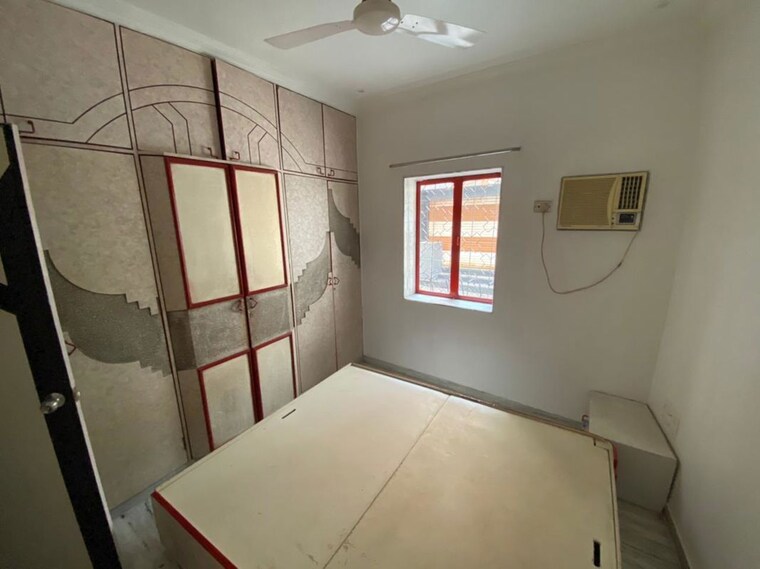 Room, maniyar-apartment 1 Bedroom 500 Sq.Ft. Apartment In Tardeo Mumbai 10653661