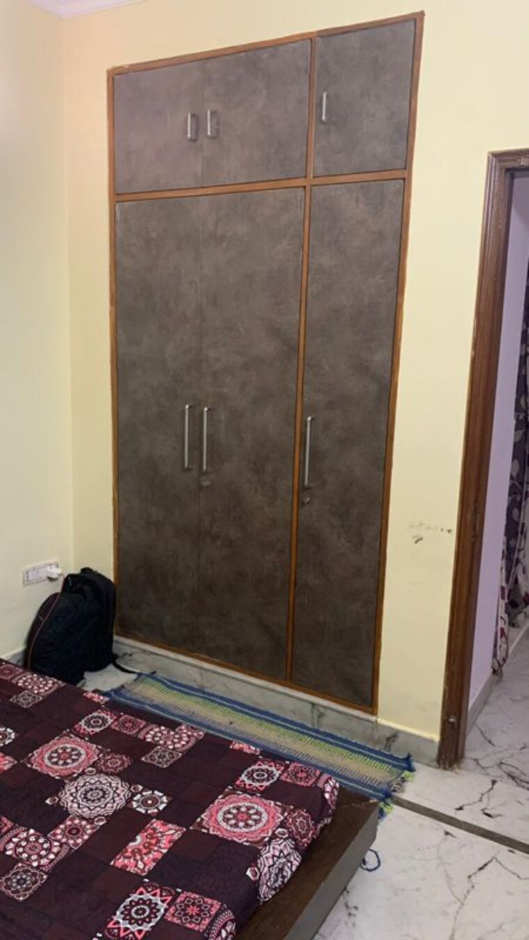Room, sector 23a 2.5 Bedroom 1330 Sq.Ft. Villa In Sector 23a Gurgaon 10653654