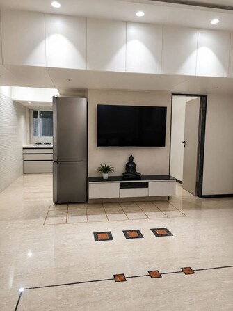 2 BHK +  1100 Sq.Ft. Apartment in Darshan Heights Parel