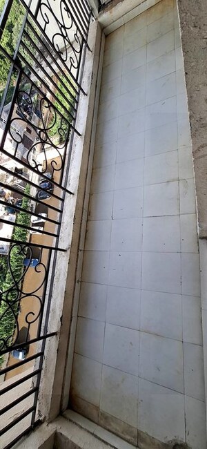 Balcony in 2.5 BHK Apartment at Signature Global The Millennia, Sector 37d – for Rent