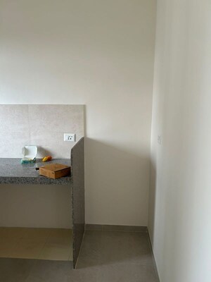 Furnished Amenities in 1.5 BHK Apartment at Piramal Vaikunth, Balkum Pada – for Rent