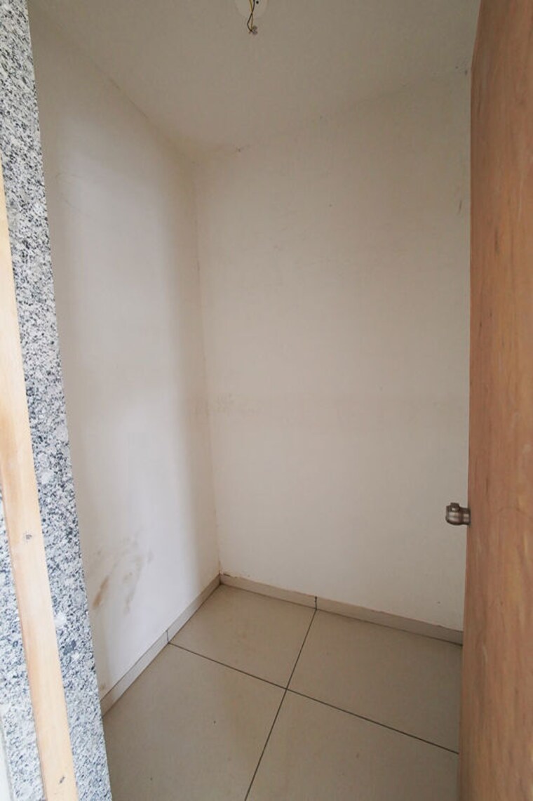 Bathroom, shela 4 Bedroom 2880 Sq.Ft. Apartment In Shela Ahmedabad 10653689