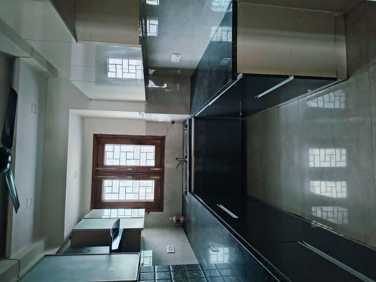 Kitchen, bptp-park-central 3 Bedroom 250 Sq.Yd. Builder Floor In Sector 85 Faridabad 10653559