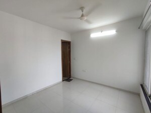 2 BHK Apartment For Rent in Rama Fusion Towers, Hinjewadi