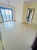 2 BHK 950 Sq.Ft. Apartment in Nisarg Hyde Park