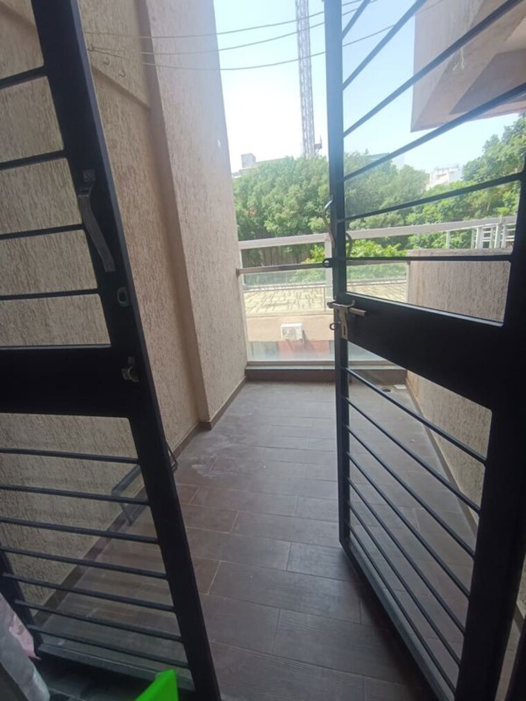 Balcony, kohinoor-coral-phase-3 2 Bedroom 700 Sq.Ft. Apartment In Hinjewadi Pune 10653720