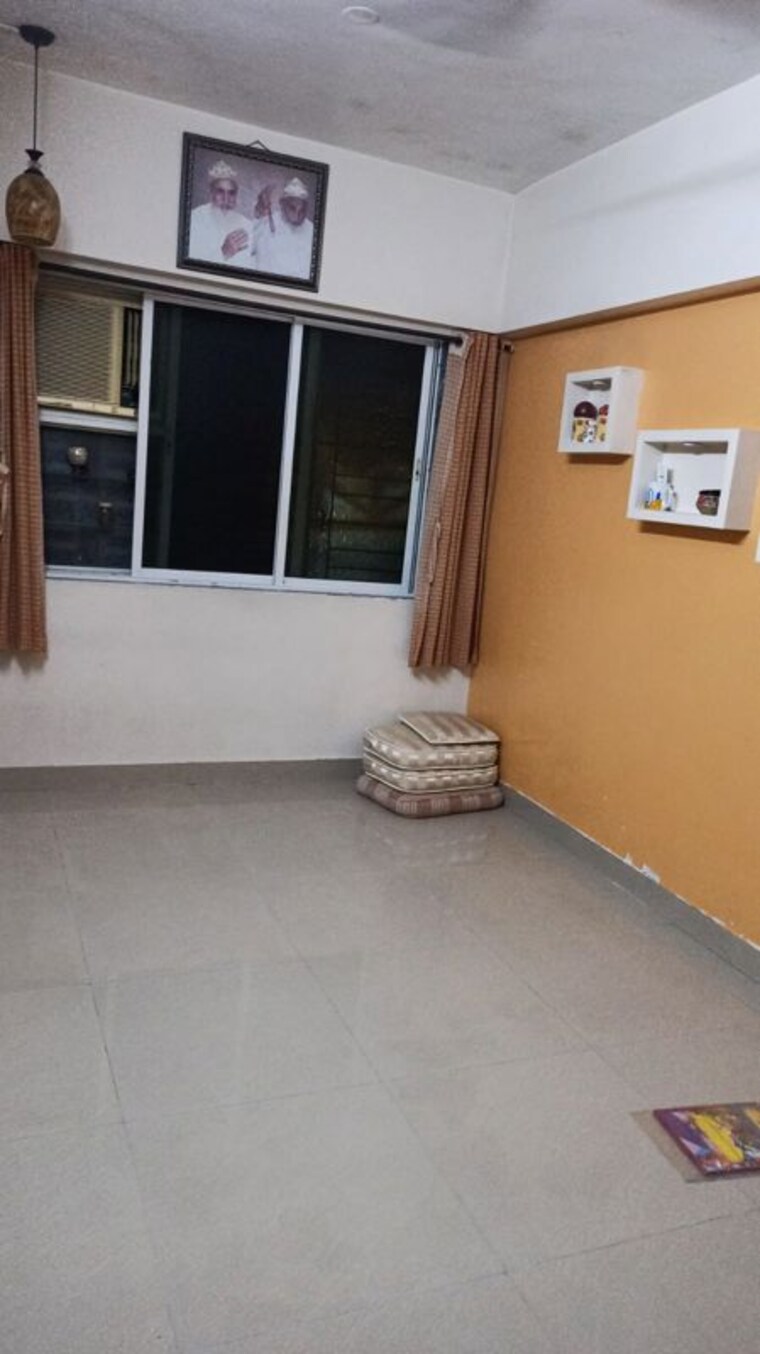 Room, makhdoomi-apartments 1 Bedroom 400 Sq.Ft. Apartment In Vakola Mumbai 10653728