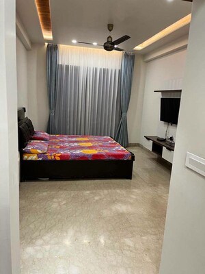 Bedroom in 2 BHK Builder Floor at Sector 47 – for Rent