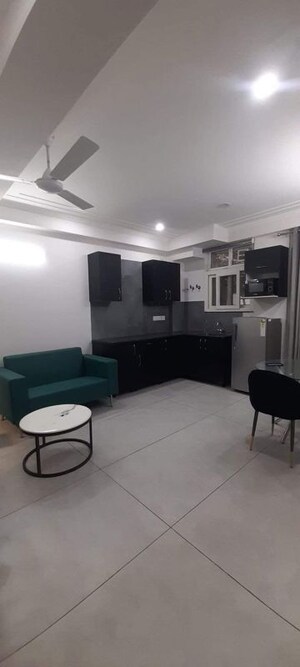 Living Room in 4 BHK Builder Floor at BPTP Amstoria, Sector 102 – for Rent