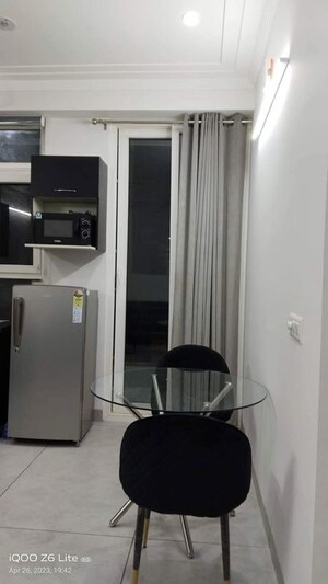 Team Area in 4 BHK Builder Floor at BPTP Amstoria, Sector 102 – for Rent