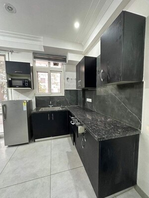 Kitchen in 4 BHK Builder Floor at BPTP Amstoria, Sector 102 – for Rent
