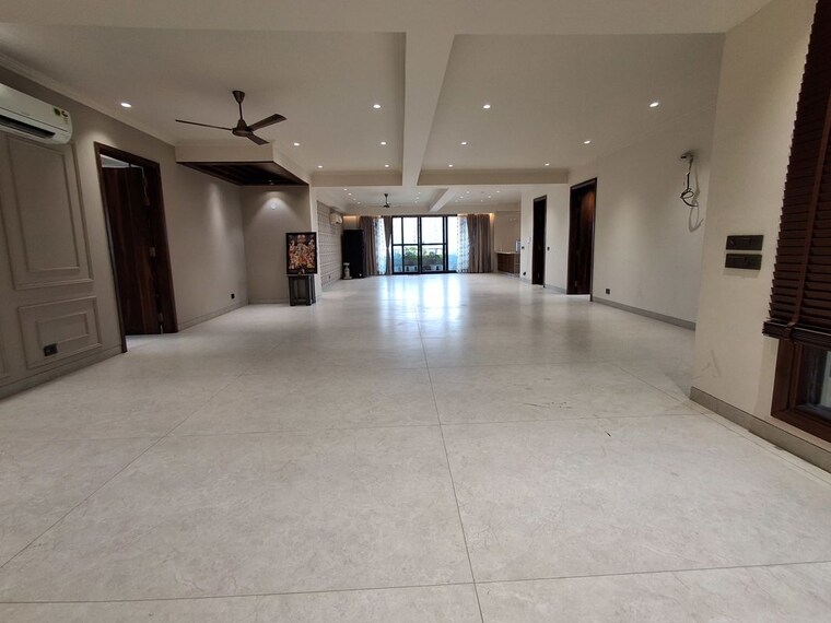 Room, unitech-the-villas 3 Bedroom 4500 Sq.Ft. Builder Floor In Sector 33 Gurgaon 10653734