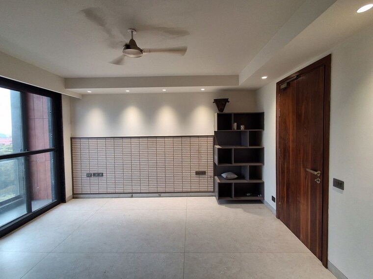 Room, unitech-the-villas 3 Bedroom 4500 Sq.Ft. Builder Floor In Sector 33 Gurgaon 10653734