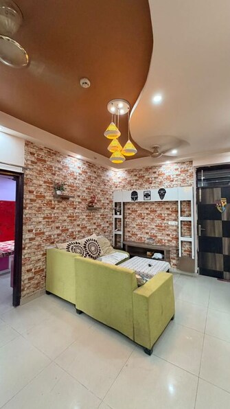 3 BHK +  1380 Sq.Ft. Apartment in Paramount Emotions