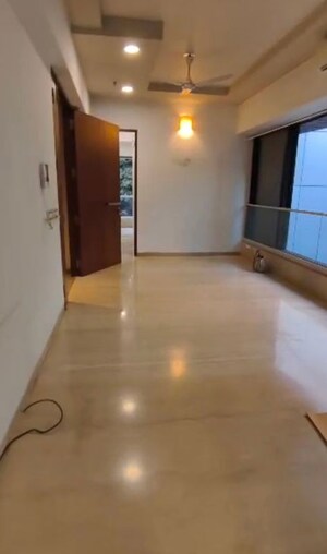 2 BHK Apartment For Sale in Lakhani Signature, Pali Hill