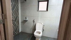 Bathroom in 3 BHK Villa at Kumar Picasso, Hadapsar – for Sale