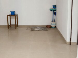 Room in 3 BHK Builder Floor at Sector E – for Rent