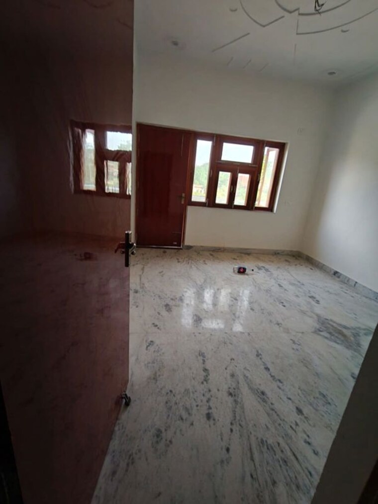 Room, pi i and ii greater noida 4 Bedroom 2100 Sq.Ft. Independent House In Pi I And Ii Greater Noida Greater Noida 10653786