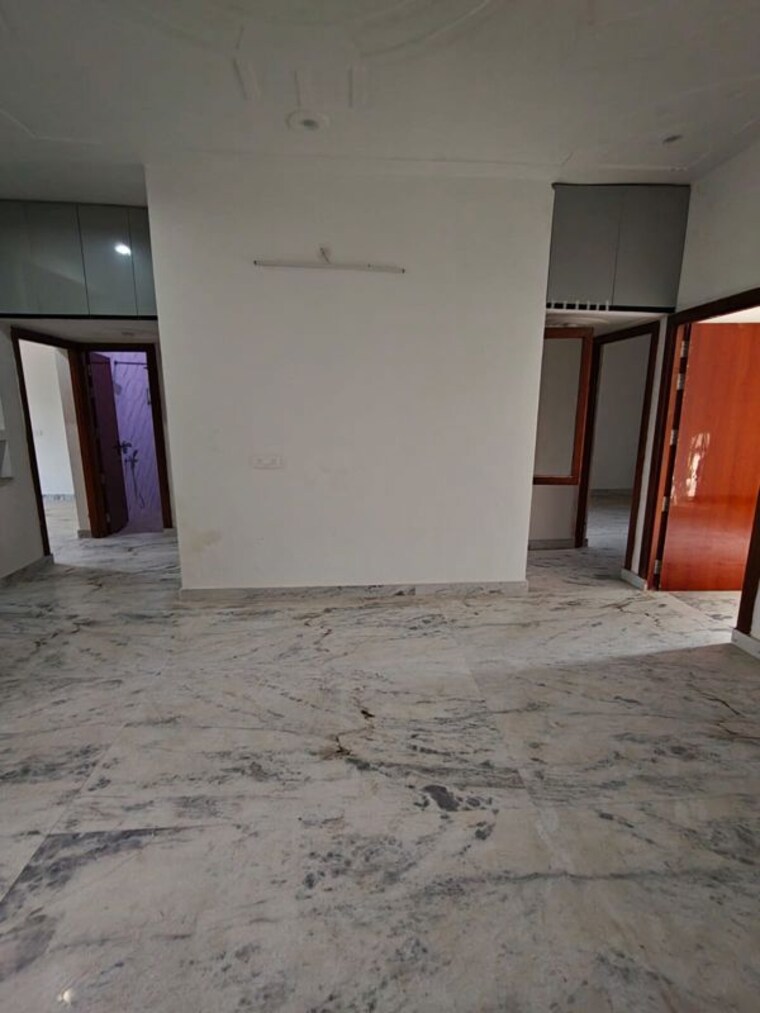 Room, pi i and ii greater noida 4 Bedroom 2100 Sq.Ft. Independent House In Pi I And Ii Greater Noida Greater Noida 10653786