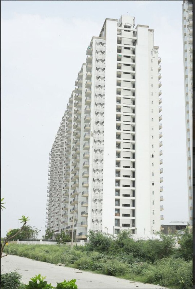 Exterior View, presithum 3 Bedroom 1440 Sq.Ft. Apartment In Sector 25 Yamuna Expressway Greater Noida 10653845