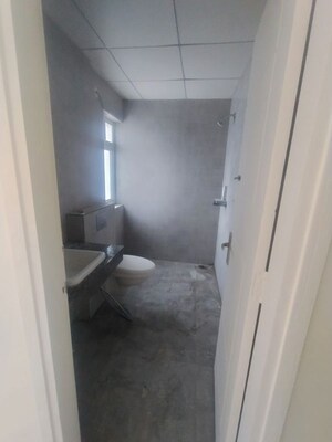 Bathroom in 3 BHK Apartment at Mapsko Mount Ville, Sector 79 – for Rent