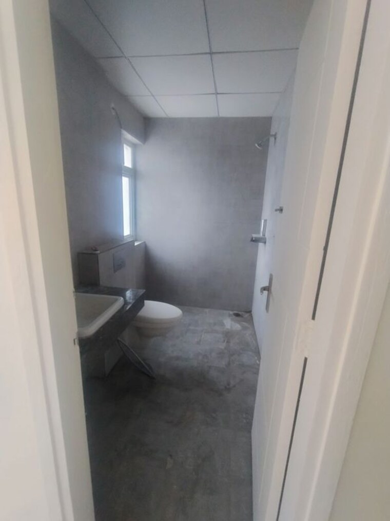 Bathroom, mapsko-mount-ville 3 Bedroom 1490 Sq.Ft. Apartment In Sector 79 Gurgaon 10653852