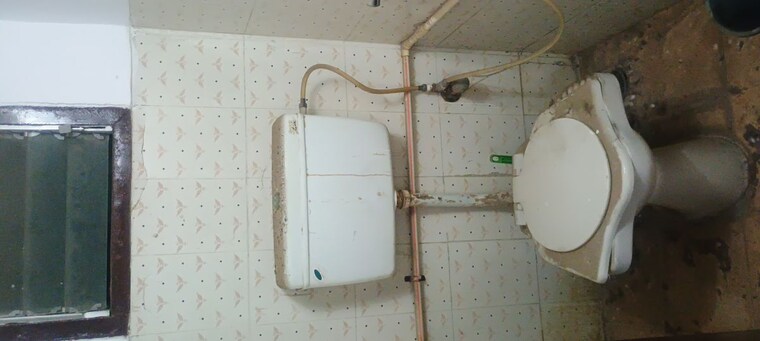 Bathroom, powai-fortune-chs 2 Bedroom 1450 Sq.Ft. Apartment In Powai Mumbai 10653859