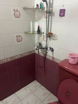 Bathroom in 3 BHK Independent House at Sector 32 – for Rent
