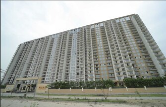 3 BHK Apartment For Sale in Presithum in Sector 25 Yamuna Expressway, Greater Noida