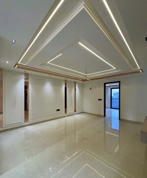 Room in 3 BHK Builder Floor at New Industrial Township 5 – for Sale