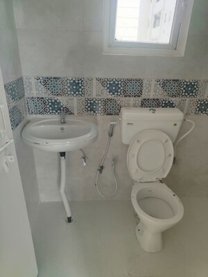 Bathroom in 2 BHK Apartment at Signature Global Prime, Sector 63a – for Rent