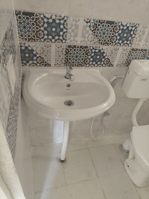 Bathroom in 2 BHK Apartment at Signature Global Prime, Sector 63a – for Rent