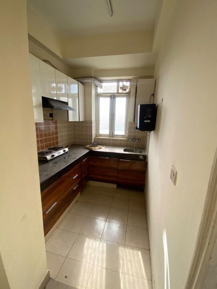 Kitchen, shree-vardhman-mantra 2 Bedroom 800 Sq.Ft. Apartment In Sector 67 Gurgaon 10653916